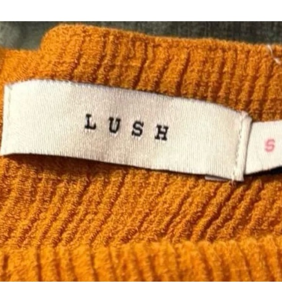 Lush Mustard Maxi Dress - Picture 5 of 7